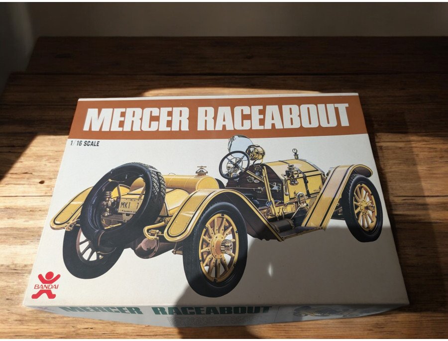 1/16 Mercer Racebout (Bandai)